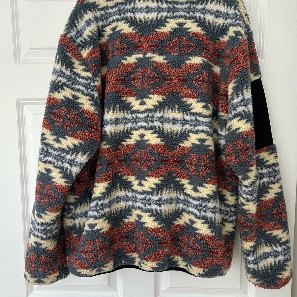 Yellowstone Aztec Sherpa Jacket - Size XL‎ - Picture 5 of 6